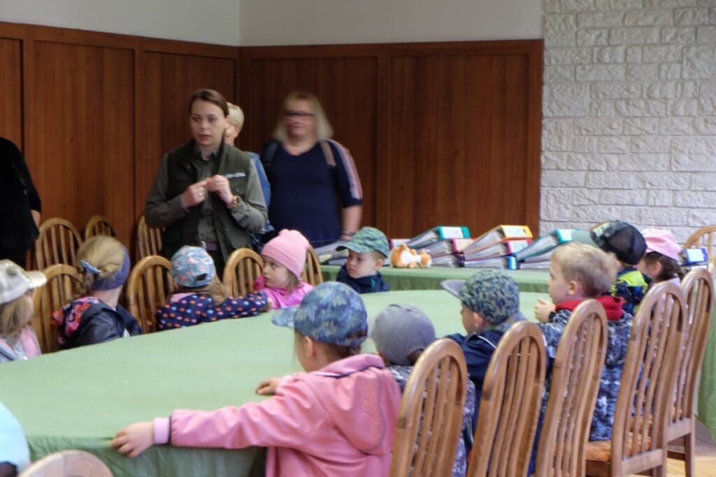 Przedszkolaki z Żarek - Letniska w Nadleśnictwie w Złotym Potoku 19