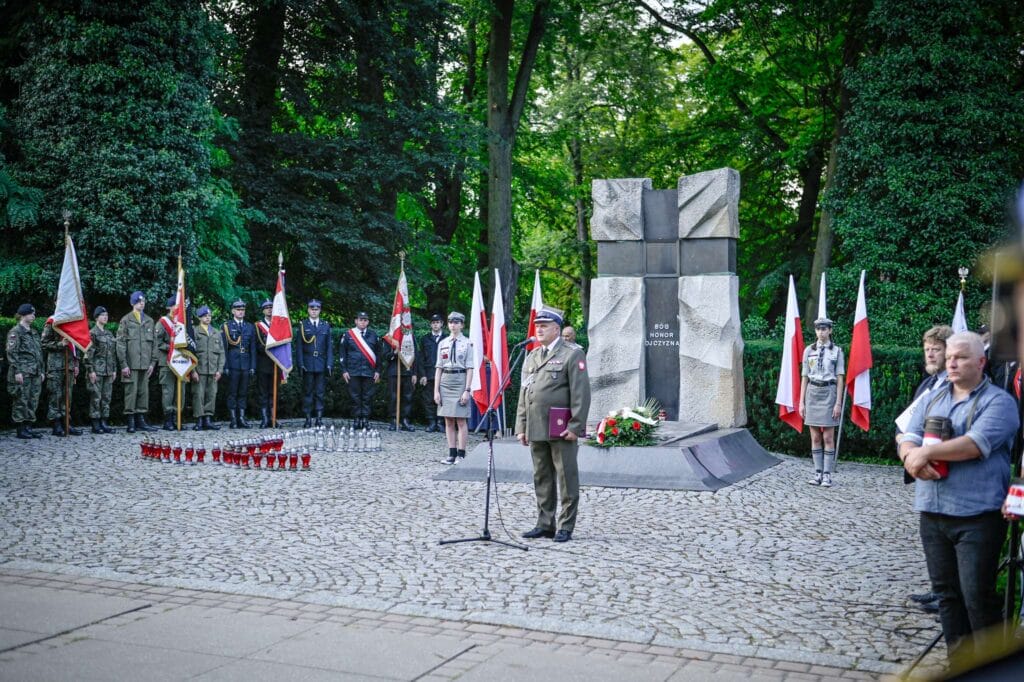 Tak wyglądały częstochowskie obchody 80. rocznicy wybuchu powstania warszawskiego [ZDJĘCIA] 18