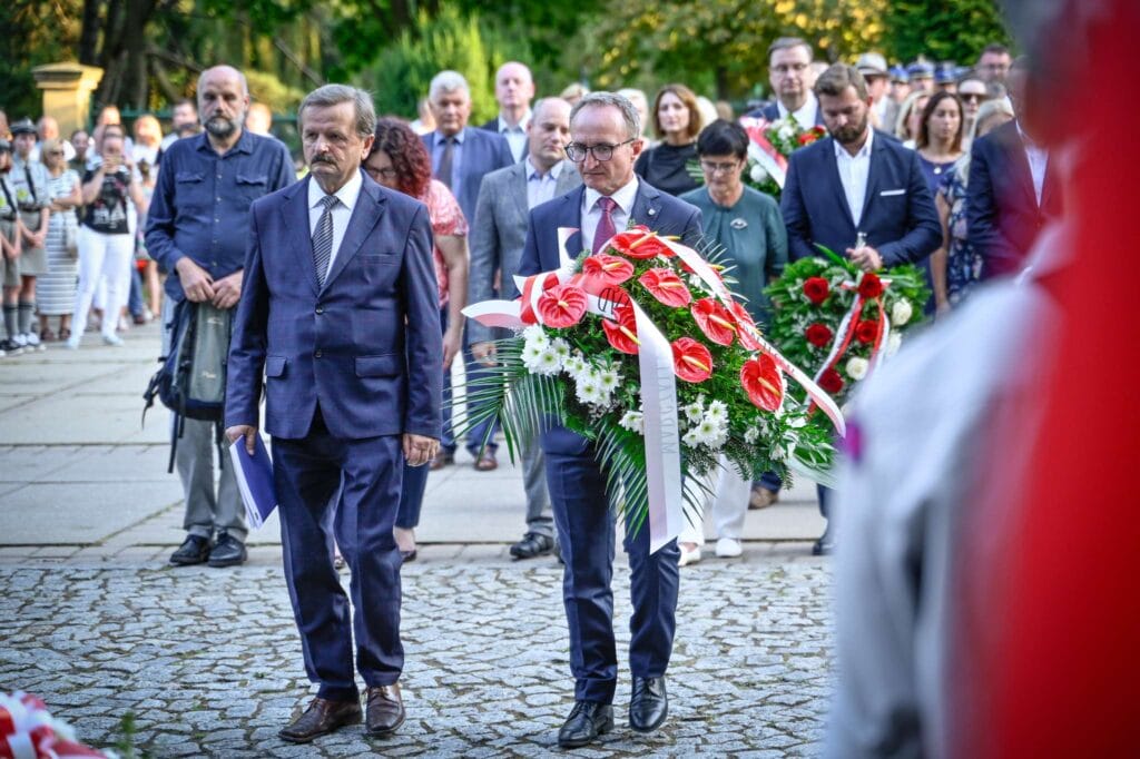 Tak wyglądały częstochowskie obchody 80. rocznicy wybuchu powstania warszawskiego [ZDJĘCIA] 25