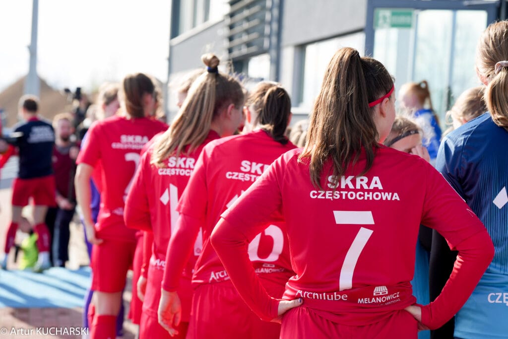 W niedzielę o godz. 16 piłkarki Skra Ladies zadebiutują w Orlen Ekstralidze!!! 5